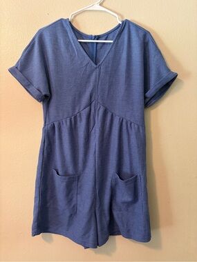 V-Neck Short Sleeve Blue Romper with Front Pockets